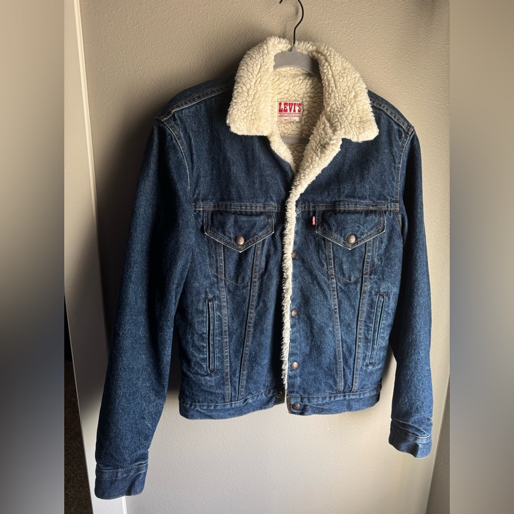 Vintage 70s Levi’s Sherpa Denim Jacket, Size 36L.